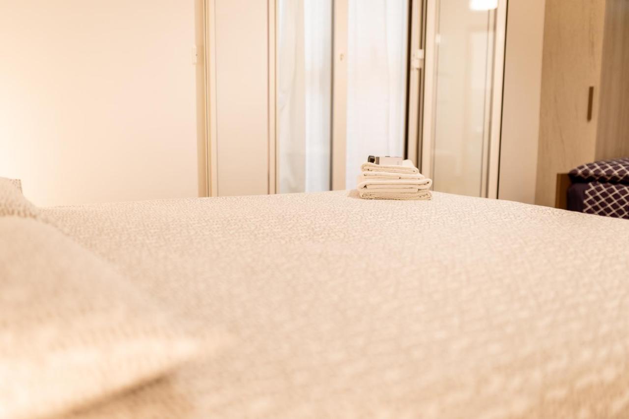 Nonna Vittoria Apartments Mola di Bari Eksteriør billede
